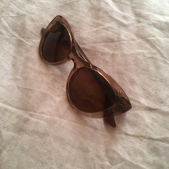 Rouje Pink/Brown Sunglasses with Case - Picture 8 of 8